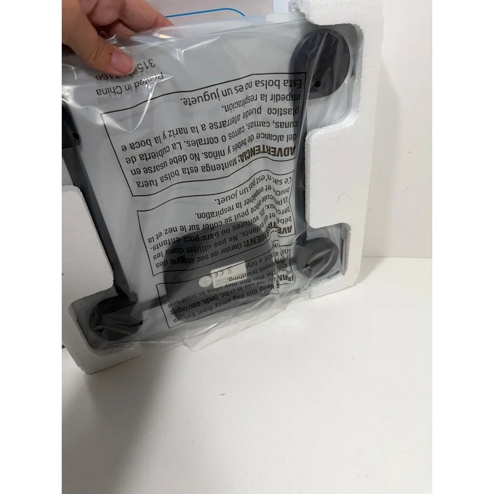 Real Appeal Electronic Bathroom Scale‎ Digital Tempered Glass New in Box Blue